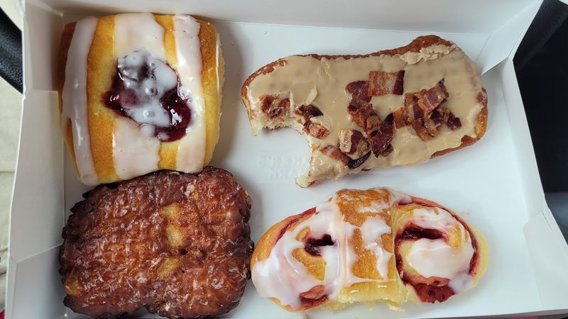 Apple Fritters Worth the Detour