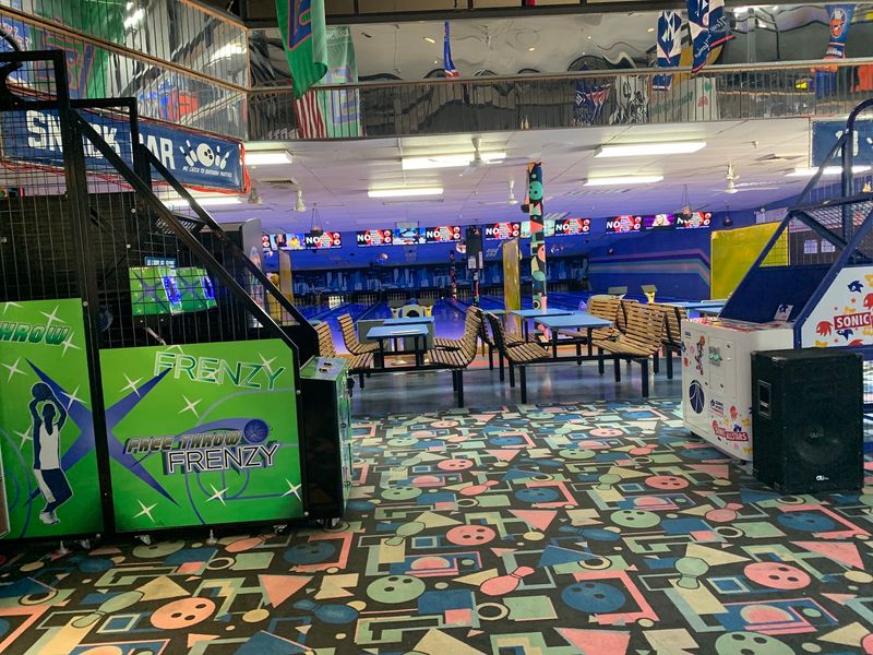 Arcade Games And Vending Machines