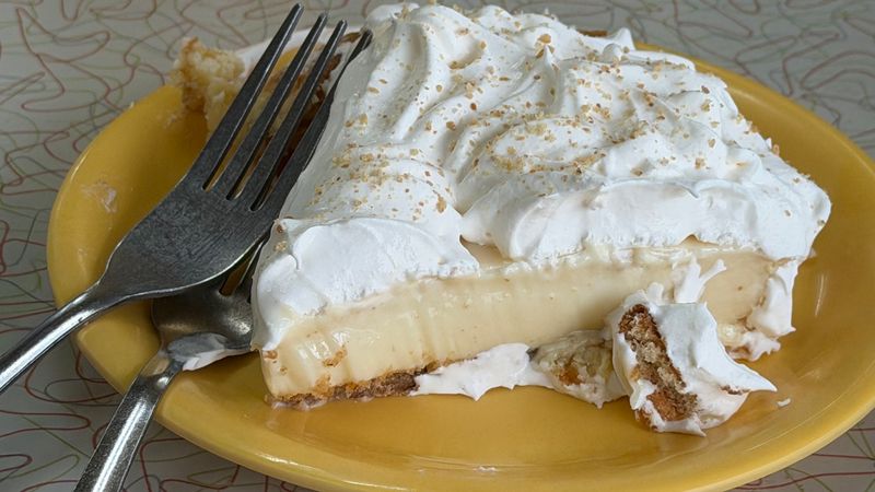 Award-Winning Lemon Icebox Pie