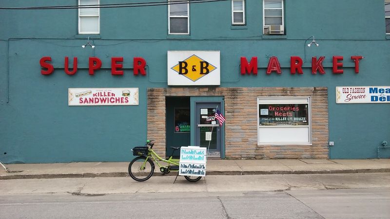 B and B Grocery, Meat and Deli, Des Moines