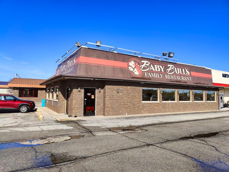 Baby Bull's Restaurant, Metropolis