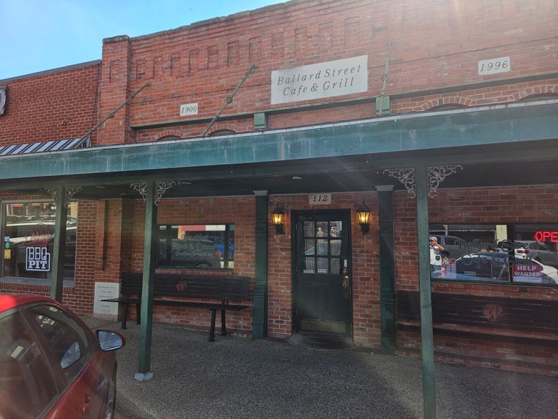 Ballard Street Cafe and Grill, Wylie