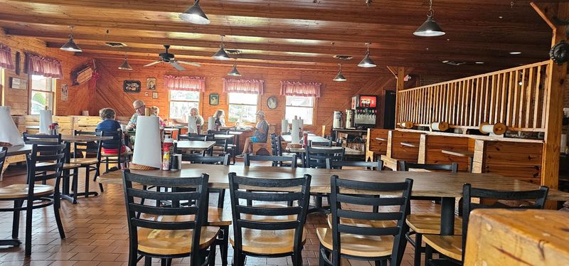 Bar-B-Q King and Steakhouse Country, small-town North Carolina