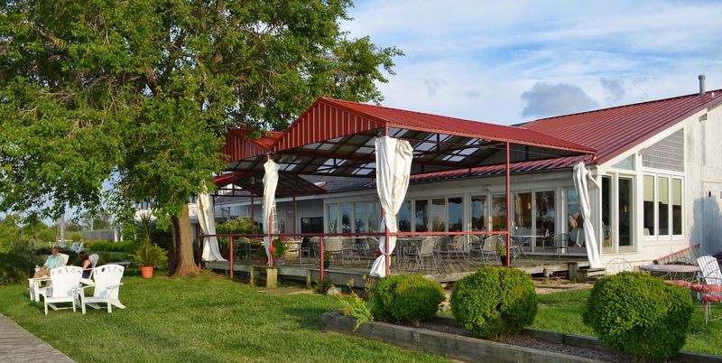 Bay Hundred Restaurant, Tilghman Island, Maryland Bay Hundred Restaurant, Tilghman Island, Maryland