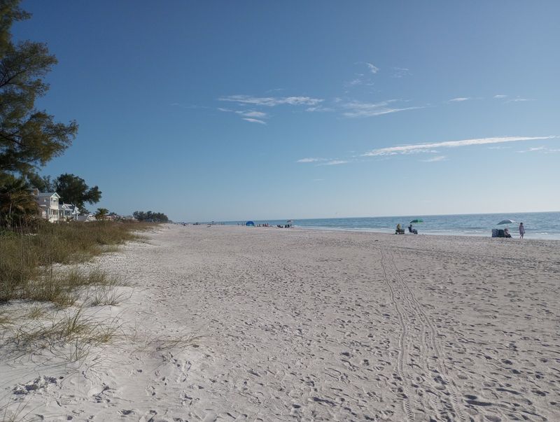Bean Point Beach: Where the Island Feels Untouched Bean Point Beach: Where the Island Feels Untouched