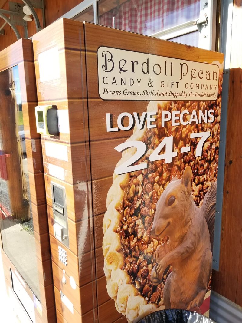 Berdoll Pecan Farm, Cedar Creek, Texas
