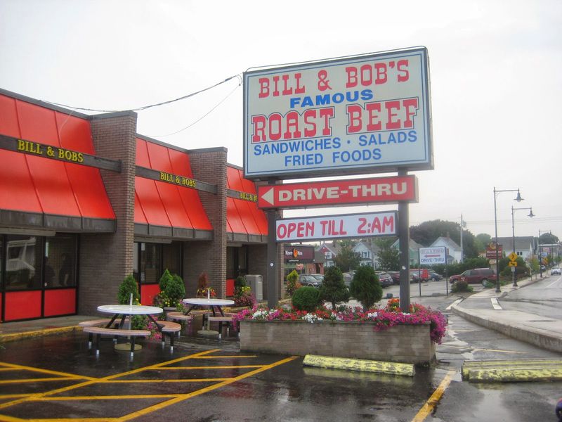 Bill and Bob's Roast Beef, Salem