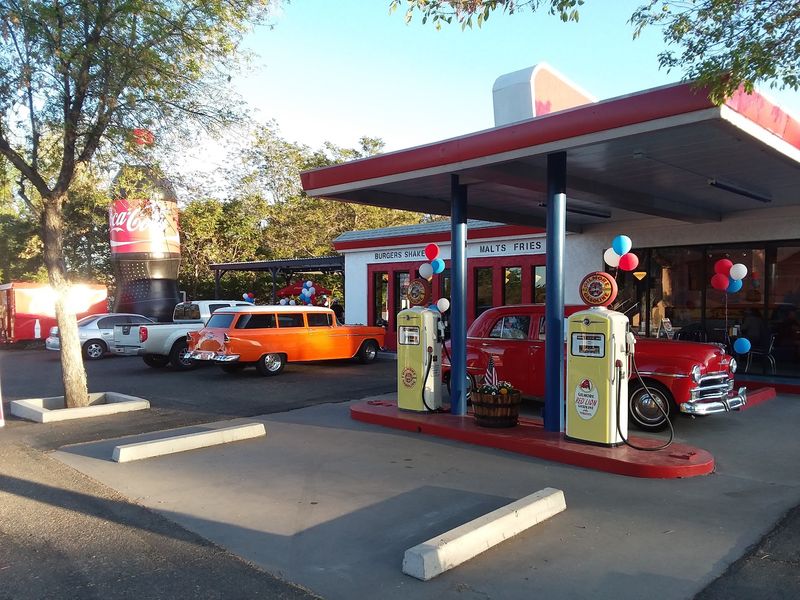 Bing's Burger Station, Cottonwood, Arizona