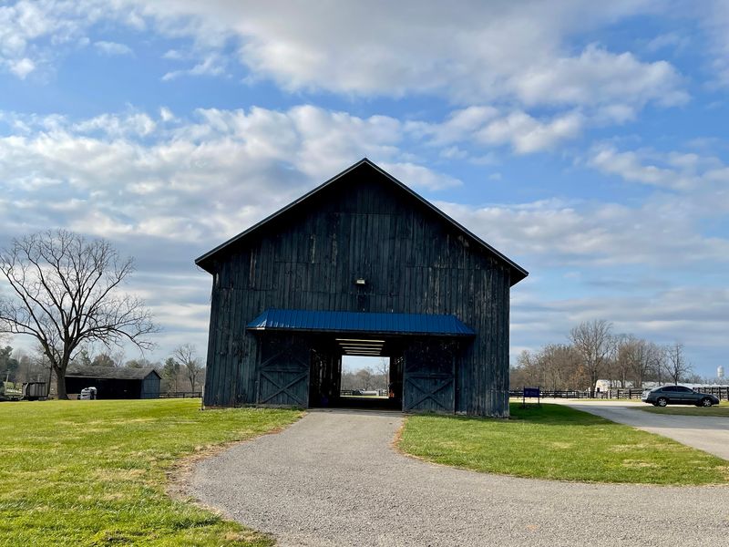 Bluegrass Scenery At The Doorstep