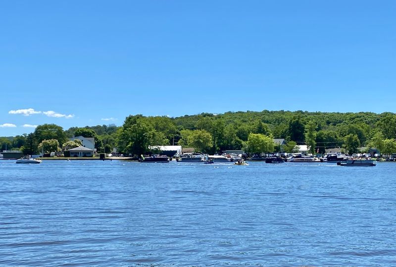 Boating That Turns Weekends Into Adventures