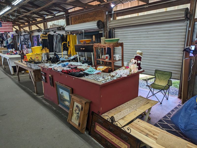 Boiled Peanuts, Pork Chop Sandwiches, and Market Eats