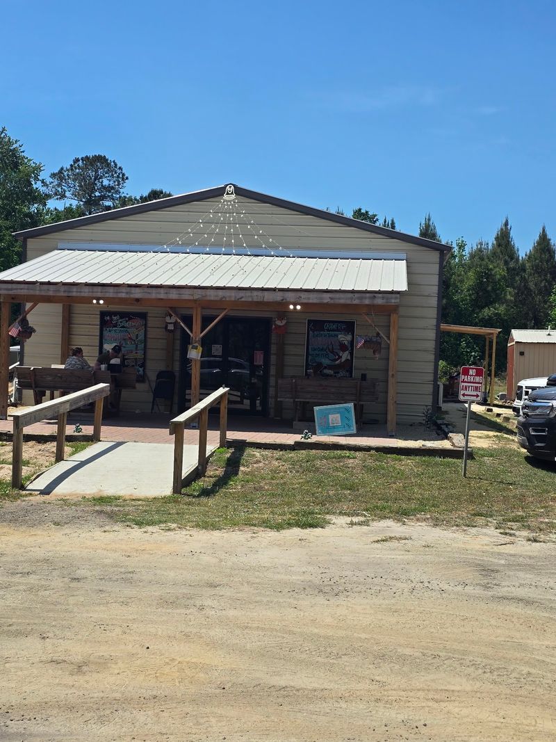 Bonnie's Kountry Kitchen, Ludowici