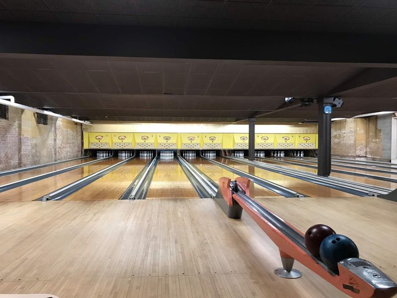 Bowling Prices That Won't Bowl You Over Bowling Prices That Won't Bowl You Over