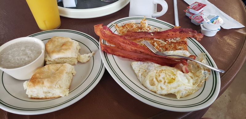 Breakfast Before the Clock Strikes Two Breakfast Before the Clock Strikes Two