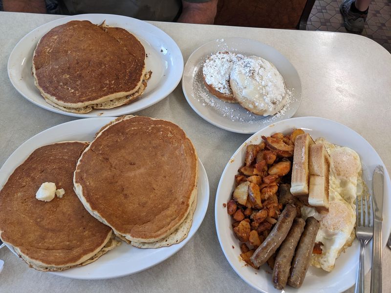 Breakfast Plates That Earn The Drive Breakfast Plates That Earn The Drive