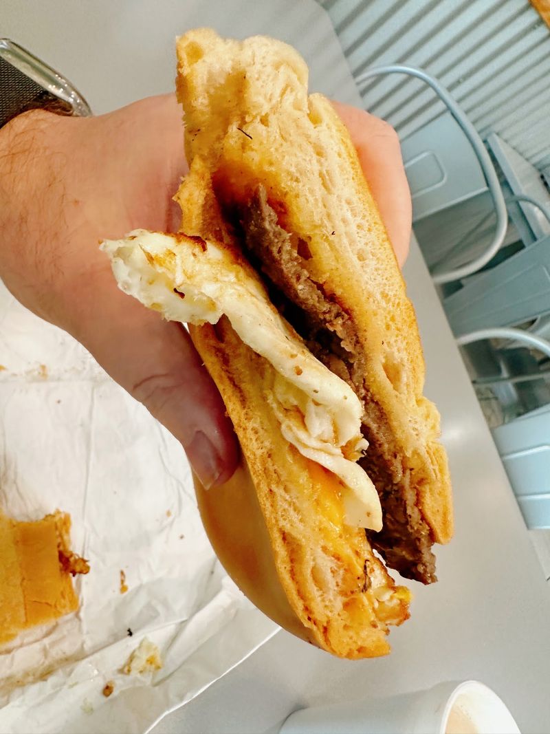 Breakfast Sandwiches and the Morning Rush Breakfast Sandwiches and the Morning Rush