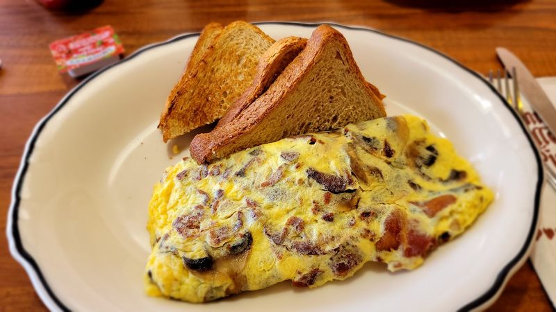 Breakfast Served the Old-School Way