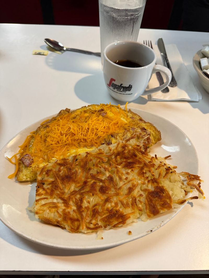 Breakfast That Draws The Crowds Breakfast That Draws The Crowds