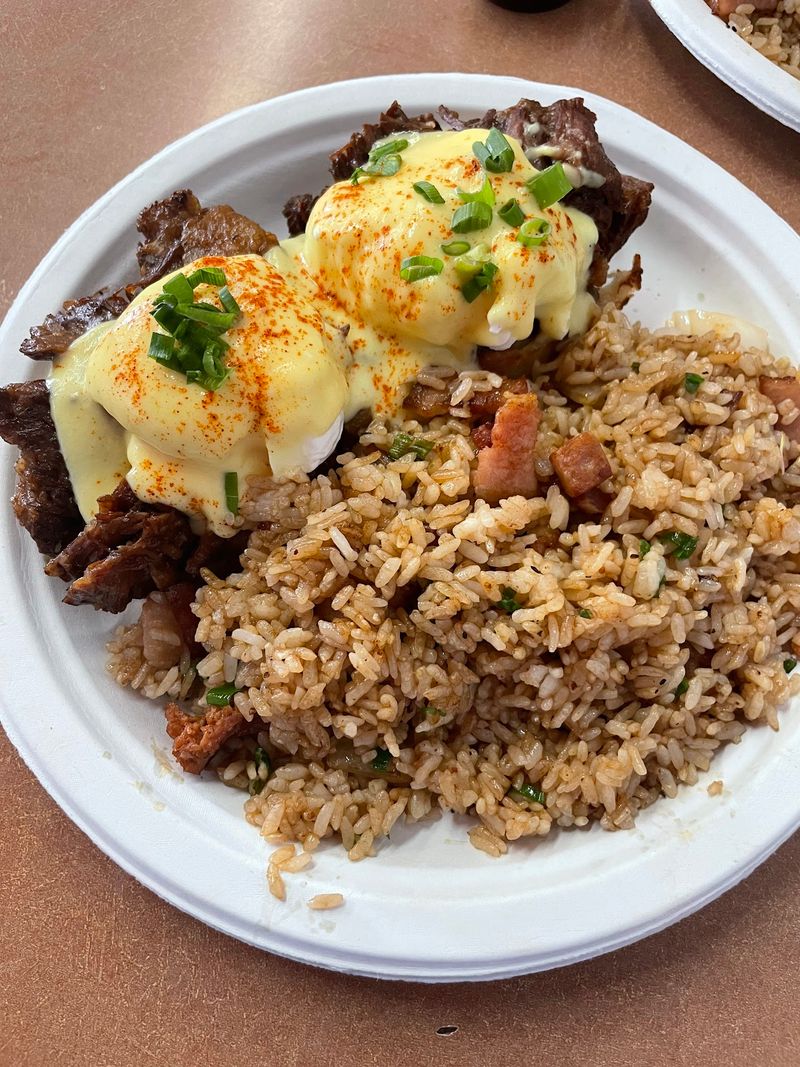 Breakfast That Locals Actually Line Up For