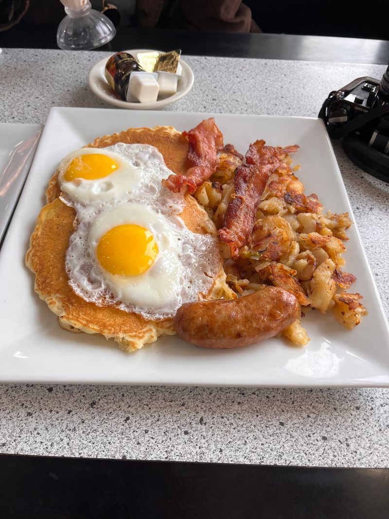 Breakfast That Locals Make Room For