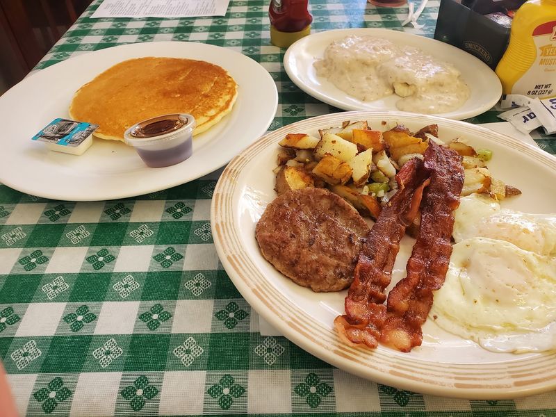 Breakfast Worth Planning Your Drive Around