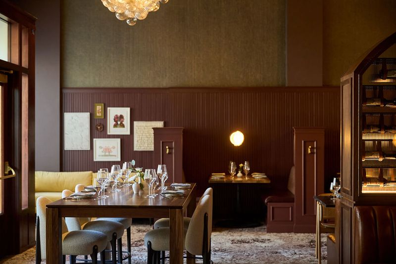 Breakfast and Brunch in a Grand Setting Breakfast and Brunch in a Grand Setting