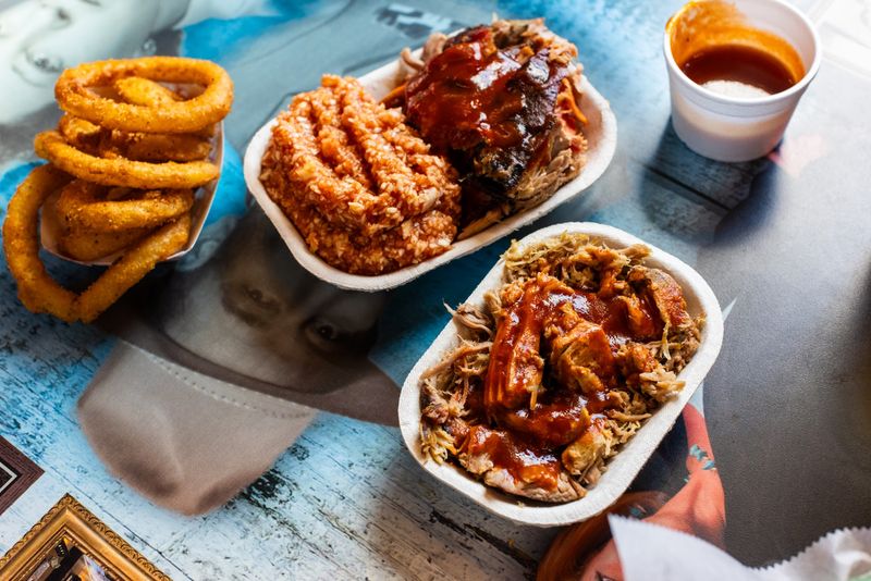 Bridges Barbecue Lodge, Shelby