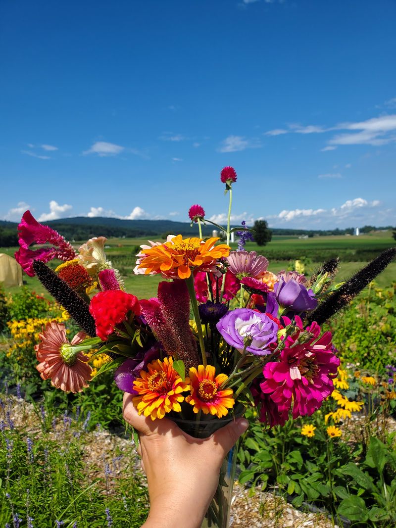 Building Your Own Flower Bouquet