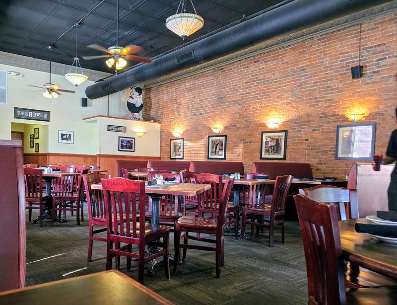 Bun's of Delaware, Delaware, Ohio