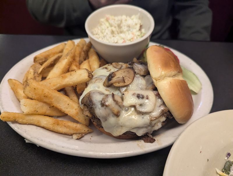 Burgers And Comfort Classics Worth The Trip