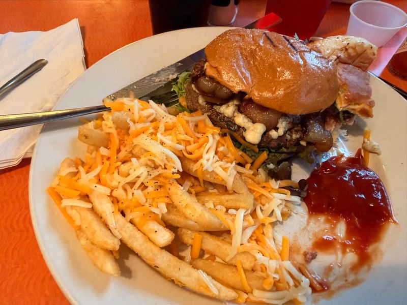 Burgers That Are Seriously Hard to Beat Burgers That Are Seriously Hard to Beat
