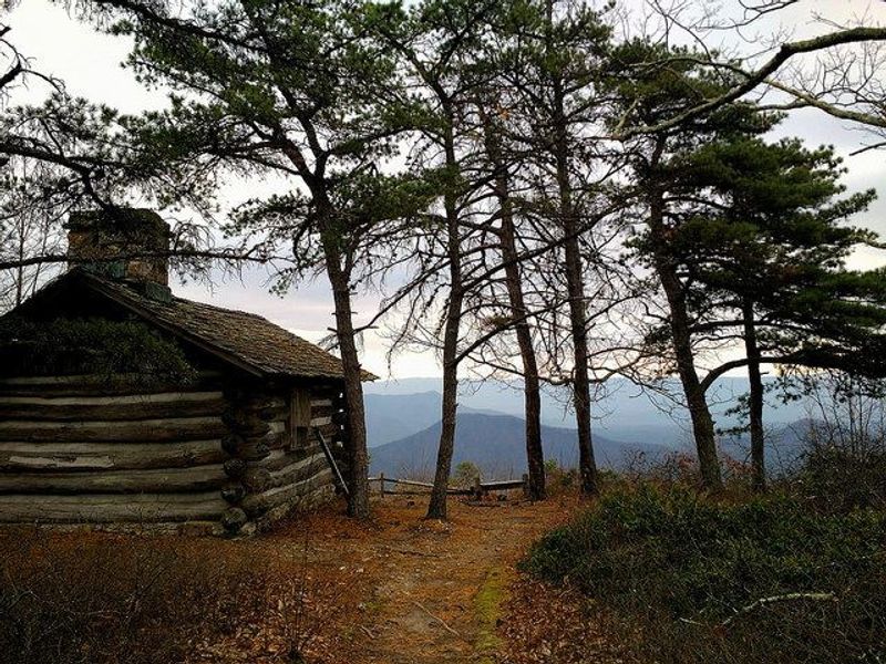 Cabins That Unplug You Completely Cabins That Unplug You Completely