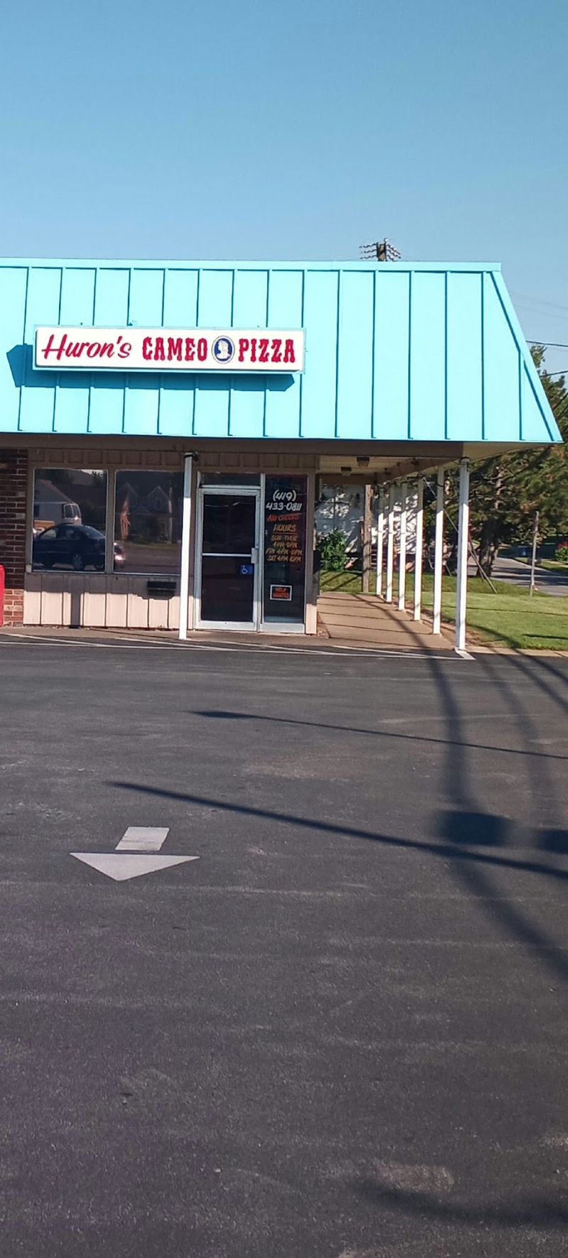 Cameo Pizza and Fish Spots, Vermilion, Ohio Cameo Pizza and Fish Spots, Vermilion, Ohio