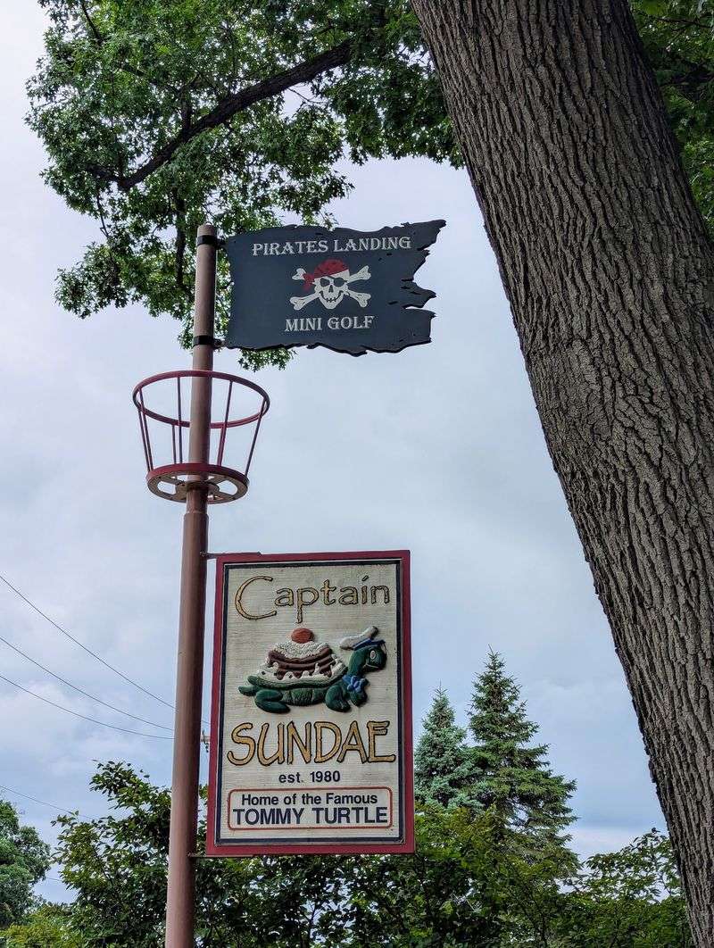 Captain Sundae, Holland