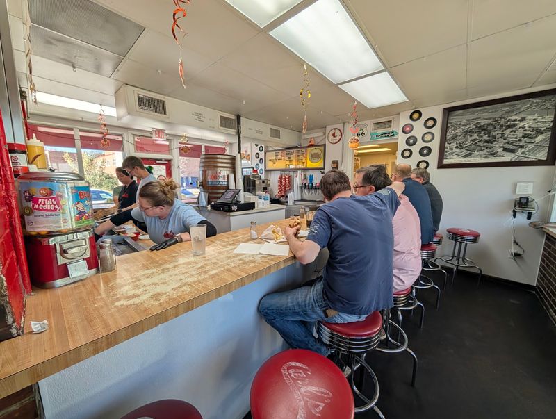 Carl's Drive In, Brentwood