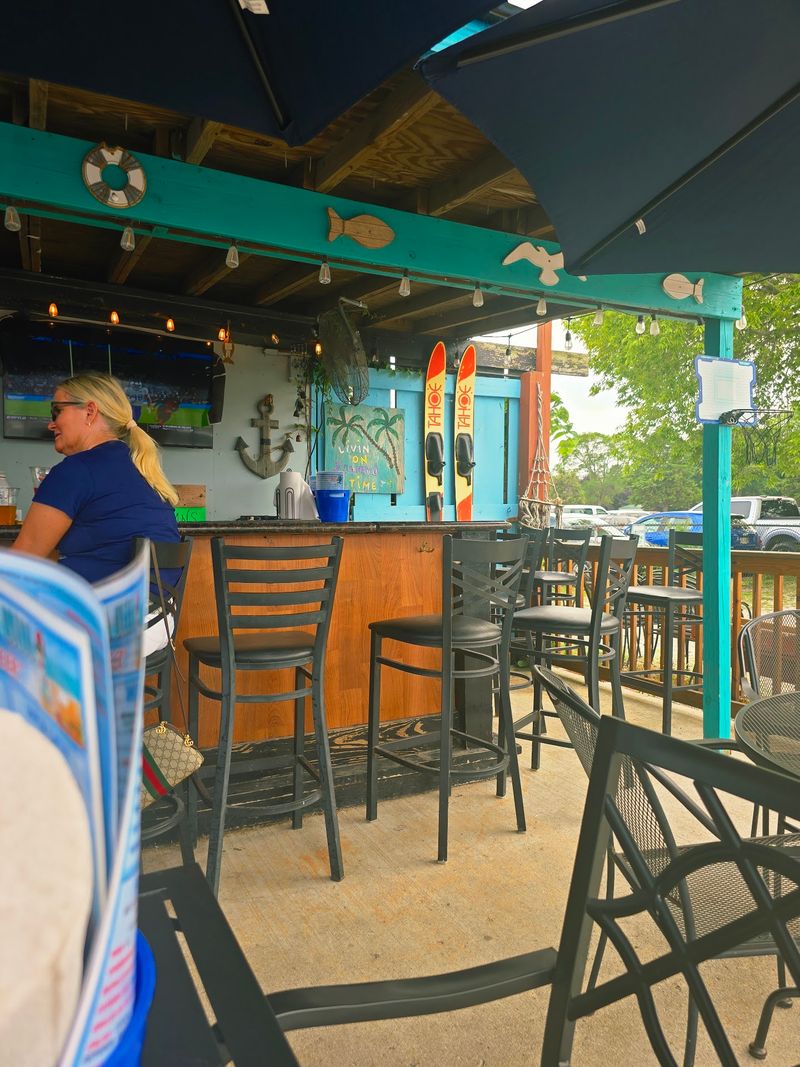 Catawba Island Brewing area eateries, Port Clinton