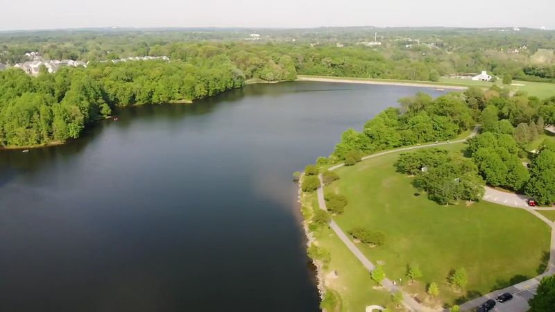 Centennial Lake, Ellicott City, Maryland Centennial Lake, Ellicott City, Maryland