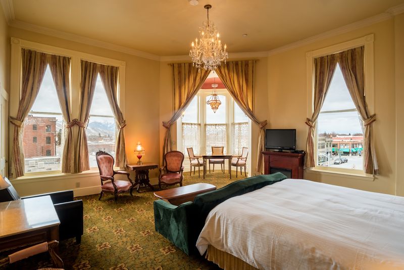 Chandeliers, Antiques, and Gilt Mirrors