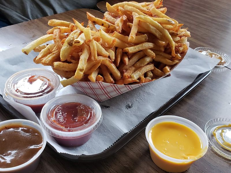 Cheese Sauce and Beef Gravy Worth Ordering Cheese Sauce and Beef Gravy Worth Ordering