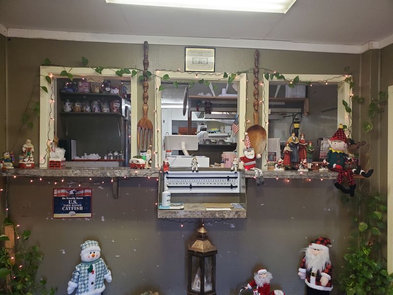 Christmas Decorations Done All Out