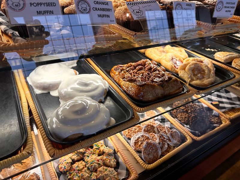 Cinnamon Rolls Worth The Detour