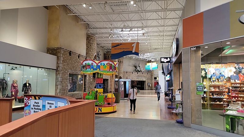 Clean Floors And Helpful Staff