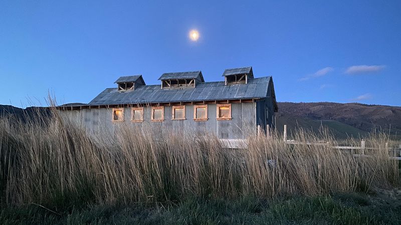 Clothing-Optional Hours for a Liberating Experience
