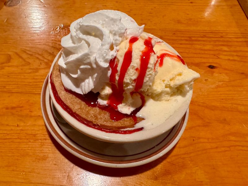 Cobblers, Cake, and Sweet Endings
