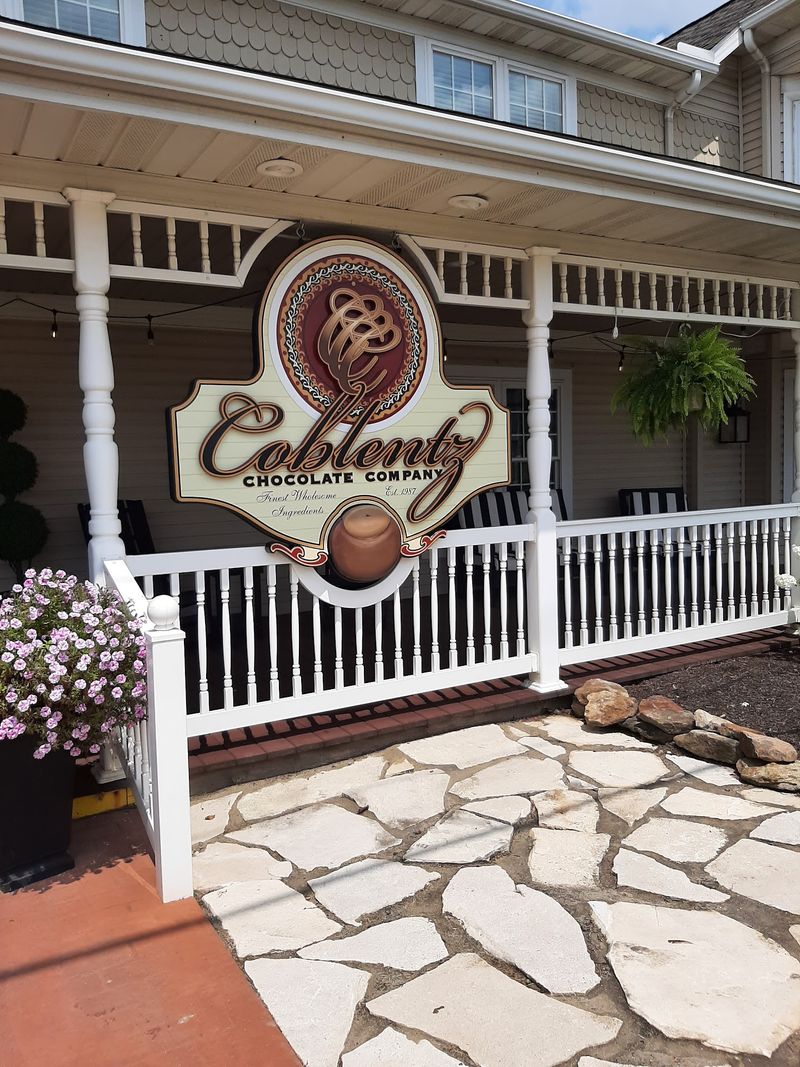 Coblentz Chocolate Company, Walnut Creek, Ohio