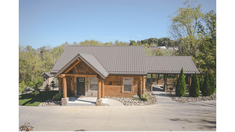 Coblentz Country Feel at Grandma's Alpine Homestead, Sugarcreek