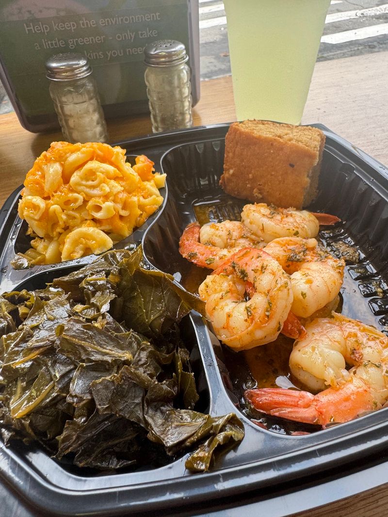 Collard Greens That Bring Southern Comfort Home Collard Greens That Bring Southern Comfort Home