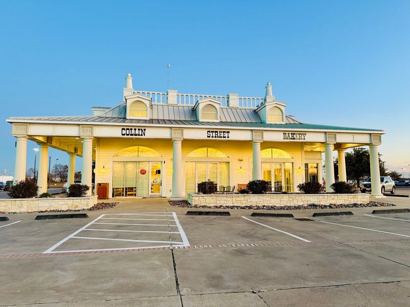 Collin Street Bakery, Corsicana, Texas