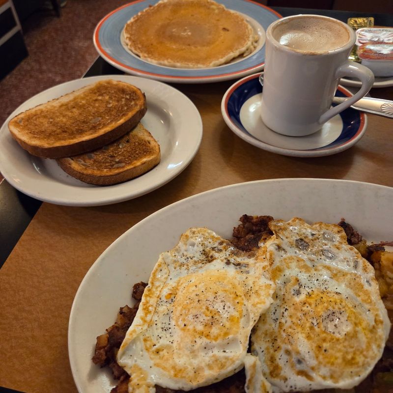 Comfort Food Served Around The Clock Comfort Food Served Around The Clock
