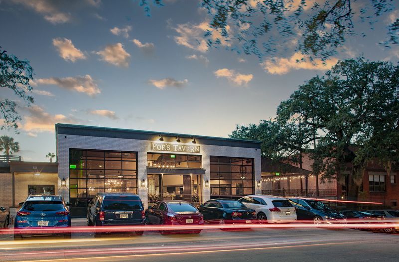 Convenient Location Near River Street in Savannah